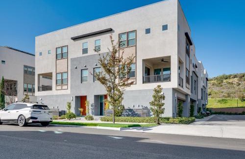Montebello House | 12 Mi to DTLA! Multi-Level Charmer w/Pool Access