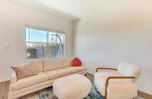 Stony Ridge North House | 12 Mi to Dtwn Austin: Quiet Home w/Patio & Yard
