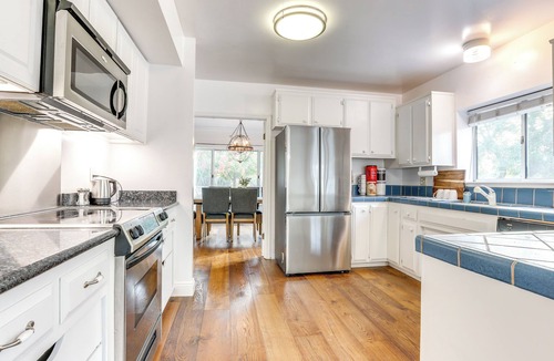Sacramento House | 12 Mi to Folsom Historic District: NorCal Getaway