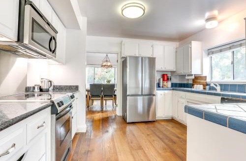 Sacramento House | 12 Mi to Folsom Historic District NorCal Getaway