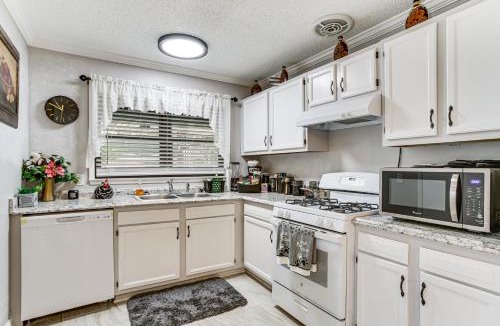 Bridge City House | 12 Mi to French Quarter! Quiet & Charming Home