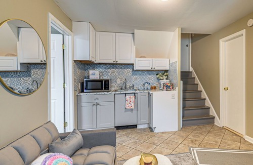 Springfield Apartment | 12 Mi to Nat'l Mall: Cozy Apt w/Shared Patio