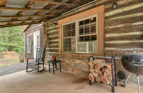 Scottsburg House | 12 Mi to Staunton River State Park: Off-Grid Cabin
