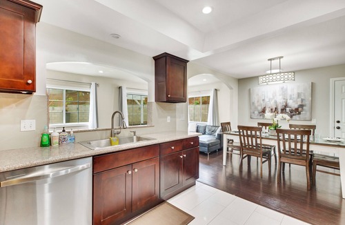 Rowland Heights House | ★12 miles to Disney - Spacious backyard ★