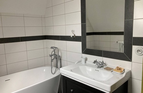 Thiezac House | 12 minutes from the resort of lioran, GR foot Auvergne volcanoes park