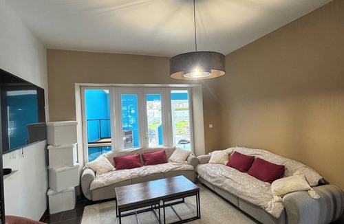 Villers-Saint-Christophe House | 12-person house with private pond
