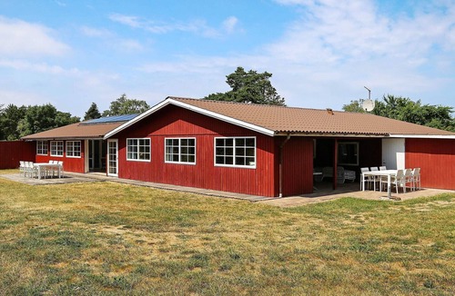 Faarevejle House | 12 person holiday home in Fårevejle