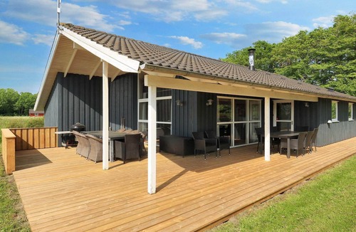 Egense House | 12 person holiday home in Storvorde-By Traum