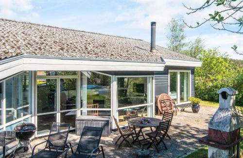 Lyngsbæk Strand House | 12 person holiday home in Ebeltoft-By Traum
