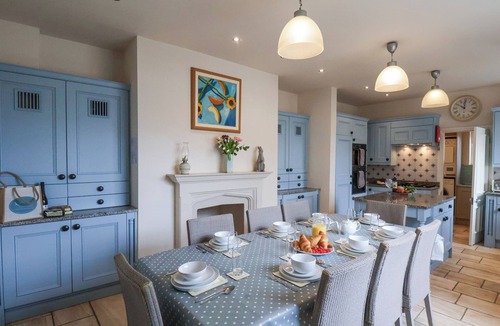 Whitby Cottage | 12 St Hilda's