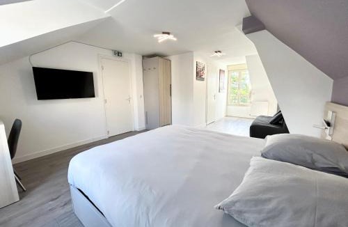 Centre Ancien Apartment | 12.Studio#Creteil#Loft#Cinéma#Exclusif