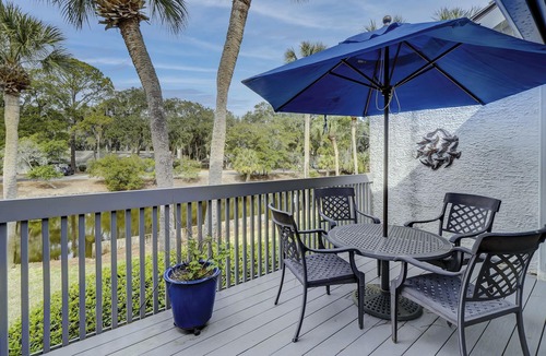 Beach Lagoon Condo | 12 Turtle Lane Club - Lagoon Views & Steps to the Beach