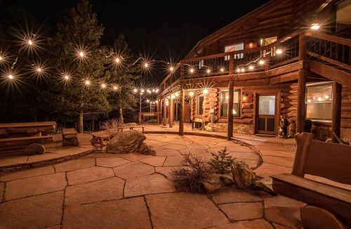 Black Hawk House | 120 acre Private Ranch! Pristine Mountain Views & Wilderness!