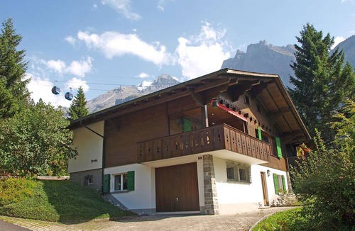 Kandersteg House | 120 m² House ∙ 3 bedrooms ∙ 6 guests