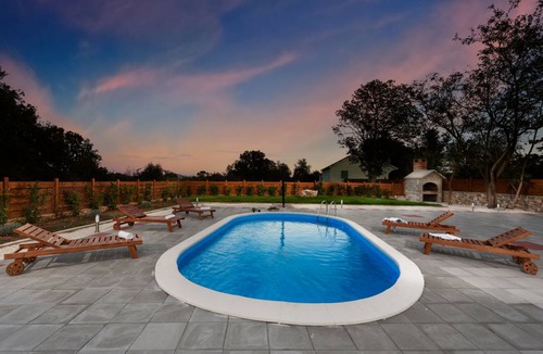 Donje Rastane Villa | 120 m² Villa ∙ 3 bedrooms ∙ 8 guests