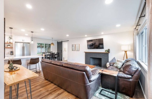 Inglewood-Finn Hill House | 120 - Relaxing Kirkland Haven