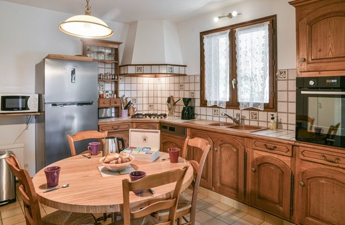 Barby House | 120m² House for 8 Guests – Authentic, Relaxing Stay in an Exceptional Setting