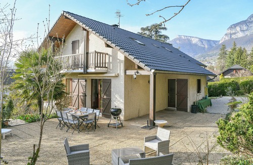 Barby House | 120m² House for 8 Guests – Authentic, Relaxing Stay in an Exceptional Setting