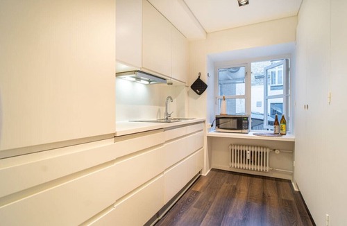 Indre By Apartment | 120m2 near Culture Icons - Historic Fredericiagade