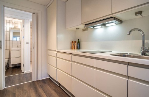 Indre By Apartment | 120m2 near Culture Icons - Historic Fredericiagade