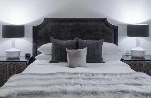 West End Hotel | 121 Hotel by AvantStay | Modern Executive Suite w/Juliet Balcony In Nashville!