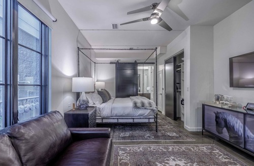 West End Hotel | 121 Hotel Floor 1 Buyout by Avantstay Entire First Floor Buyout of 121 Hotel! Sleeps 16