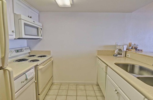 South Padre Island Condo | 121 LAS BRISAS BAYFRONT CONDOS by RedAwning