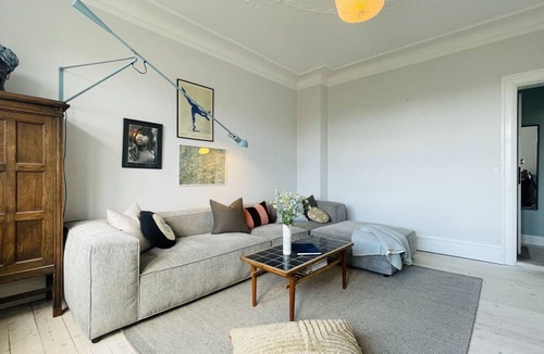 Frederiksberg C Apartment | 122 m² Apartment ∙ 2 bedrooms ∙ 5 guests