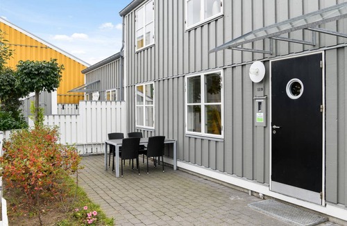 Øer Strand House | 122 m² Bungalow ∙ 4 bedrooms ∙ 10 guests