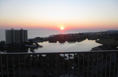 Miramar Beach Apartment | 122 Seascape Drive, Unit 1409
