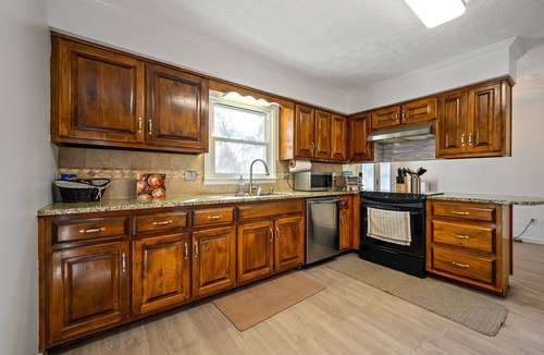 Town Center House | 1223 Settlebench Ln NW Kennesaw