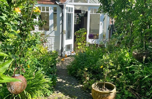 Lewes Ski Chalet | 123, High Street