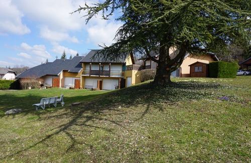 Pugny-Chatenod Apartment | 123 - T1 bis duplex - Pugny