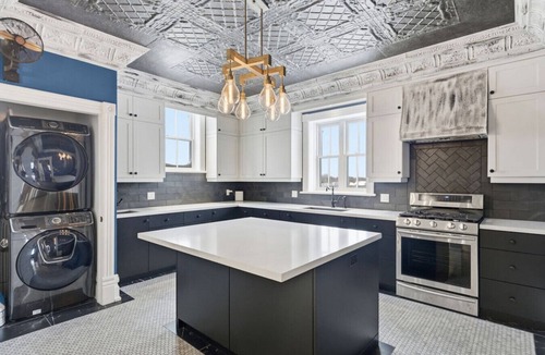 Collingwood Condo | 124 Hurontario Unit 2