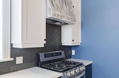 Collingwood Condo | 124 Hurontario Unit 2