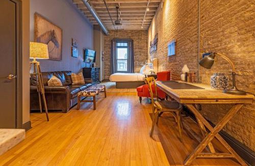 West Dundee Apartment | 124 Lofts - Downtown Dundee - Walk to Dining