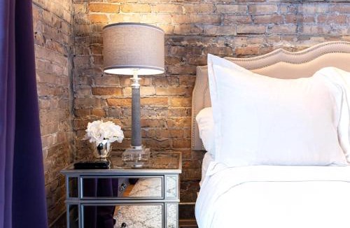 West Dundee Apartment | 124 Lofts - Downtown Dundee - Walk to Dining