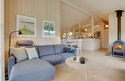 Torup Strand House | 124 m² House ∙ 4 bedrooms ∙ 8 guests
