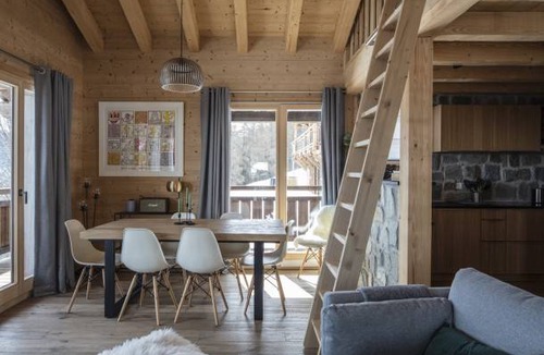 Vex Ski Chalet | 125 m² Chalet ∙ 2 bedrooms ∙ 4 guests