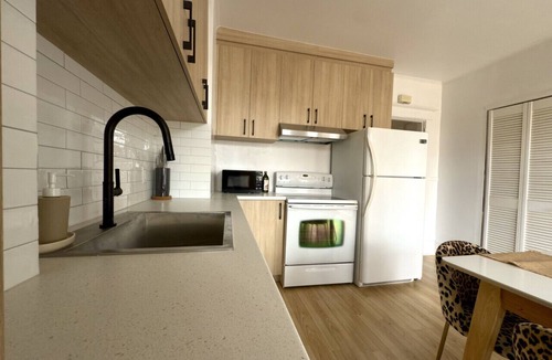 Vieux-Limoilou Condo | 1265 3e Avenue · Super appart avec stationnement à Limoilou