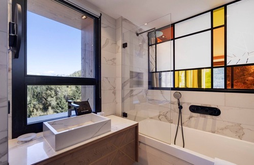 Arc-1800 Apartment | 126m² Duplex, 4 bedrooms with spa access and parking at Arcs 1800