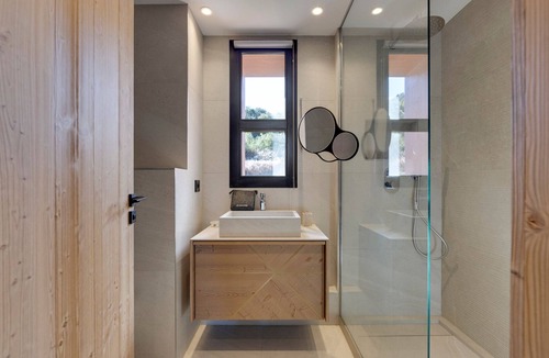 Arc-1800 Apartment | 126m² Duplex, 4 bedrooms with spa access and parking at Arcs 1800