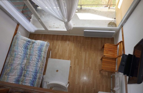 Pugny-Chatenod Apartment | 127 - T1 bis duplex near Lac du Bourget