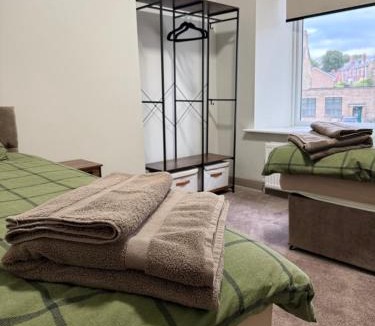 Sheffield Hotel | 128-130 Crookes