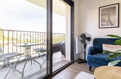 Le Kremlin-Bicetre Apartment | 128 m² Apartment ∙ 3 bedrooms ∙ 8 guests