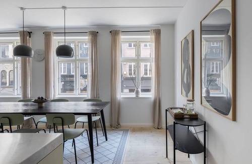 Indre By Apartment | 129 m² Apartment ∙ 3 bedrooms ∙ 6 guests