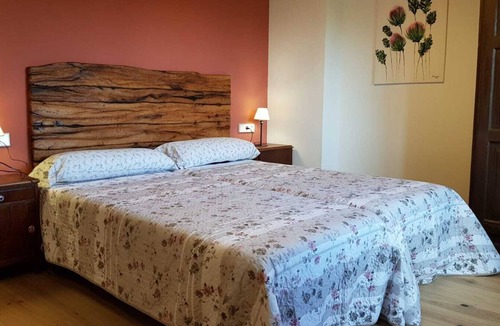 Cendea de Olza House | 12th century rural house