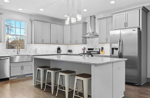 Historic Waverly House | 12th South Luxury 3 bedrooms & 3 & 1/2 baths. Close to Downtown!