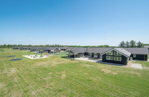 Houstrup House | 13 bedroom awesome home in Nørre Nebel