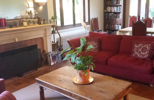 Confolens Bed & Breakfast | 13 Bees